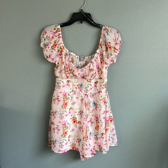 Floral Romper NWOT - Picture 1 of 12